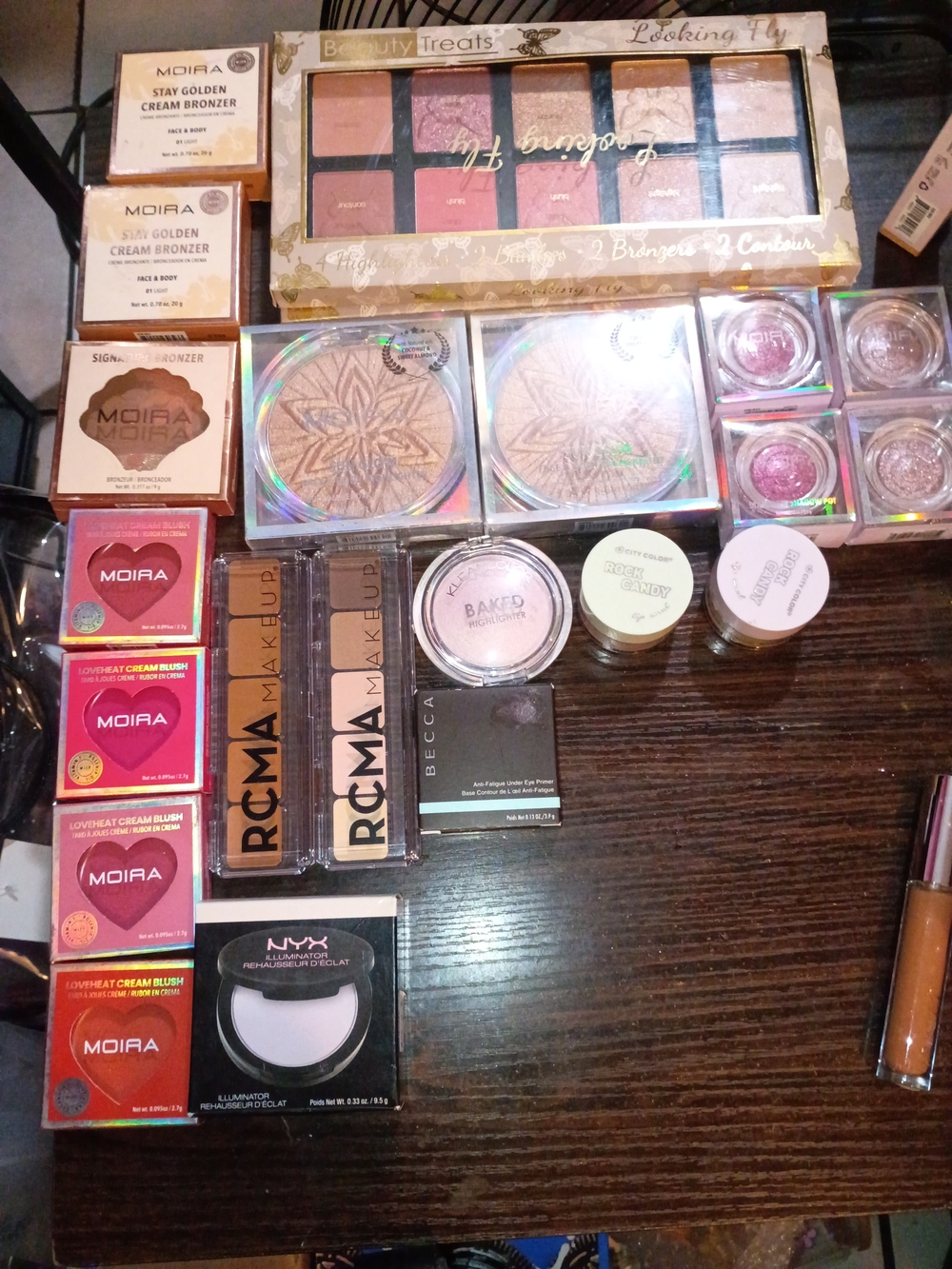 Women Makeup Palette & Cream Blush Set in Pink and Gold